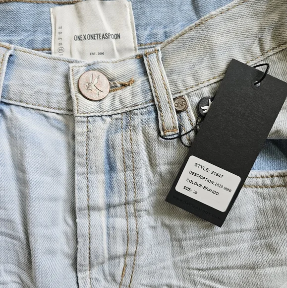 NWT One teaspoon 2020 mini denim skirt - Picture 5 of 9